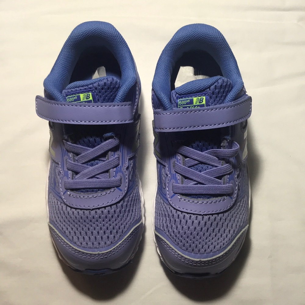 New Balance Kids Sneaker with Velcro Strap